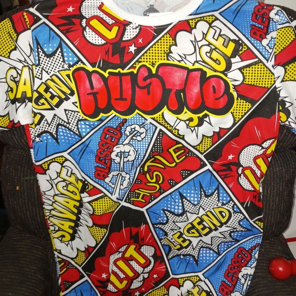 NWT "Hustle" Tee Adult Size Large